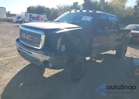 2010 GMC Sierra 1500 Sle z USA, uszkodzony, nr VIN 3GTRKVE38AG132194
